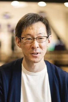 Hajime Kamoshida, author of Bunny Girl Senpai